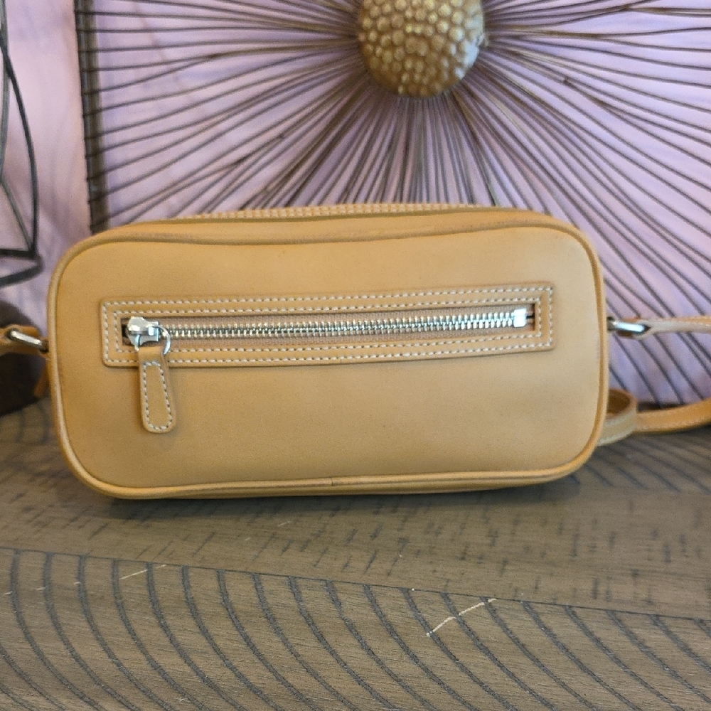Coach VINTAGE Baguette Camera Bag #9589